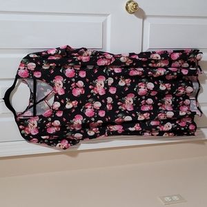 Short, pink rose dress. 3x